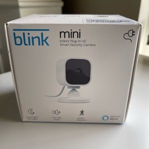Blink Mini Indoor Plug-in HD Smart Security Camera, Brand New in box Never Used